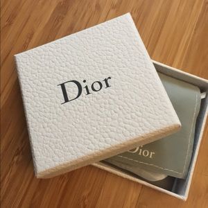 Dior box